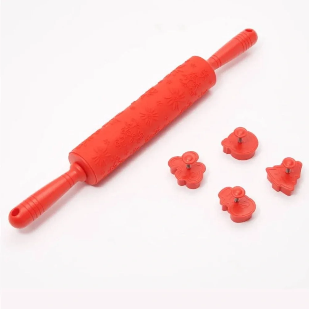 QVC Temp-tations Classic Rolling Pin And Four Cookies Cutters Holidays Seasonal
